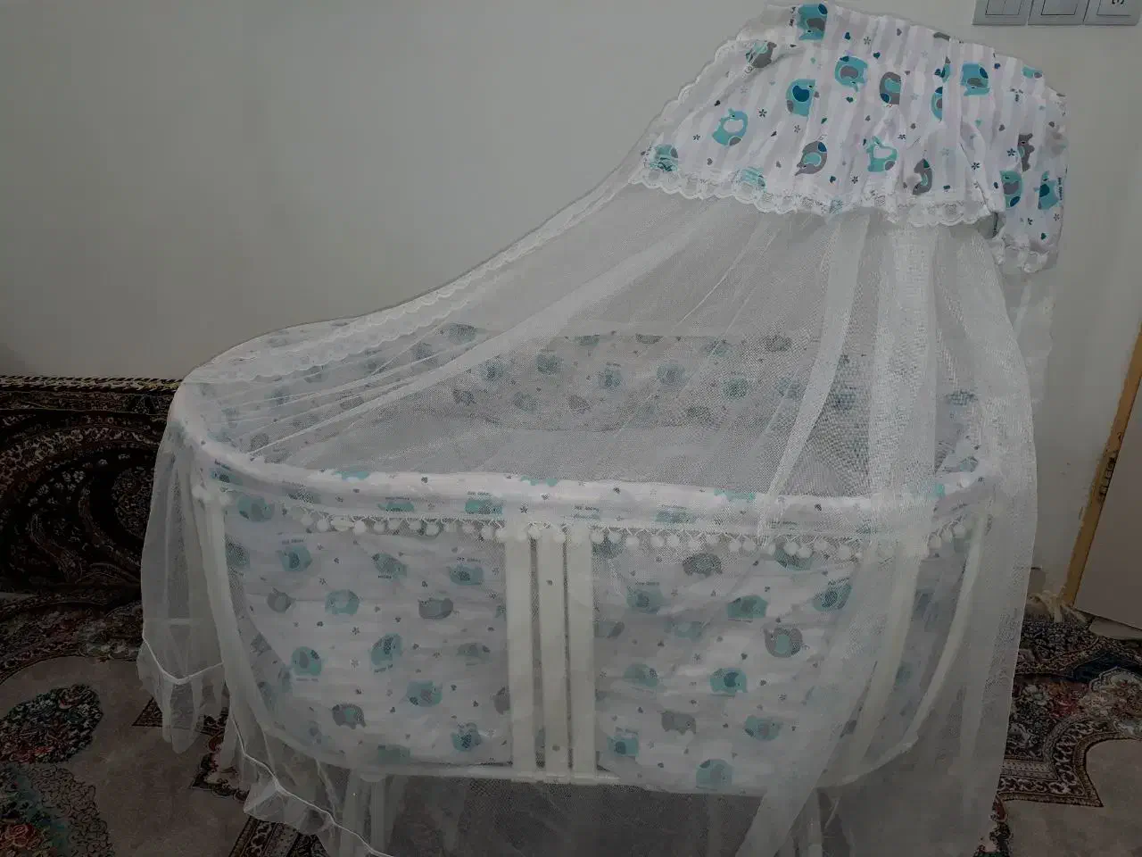 گهواره نوزاد|اسباب و اثاث بچه|سنندج, |دیوار