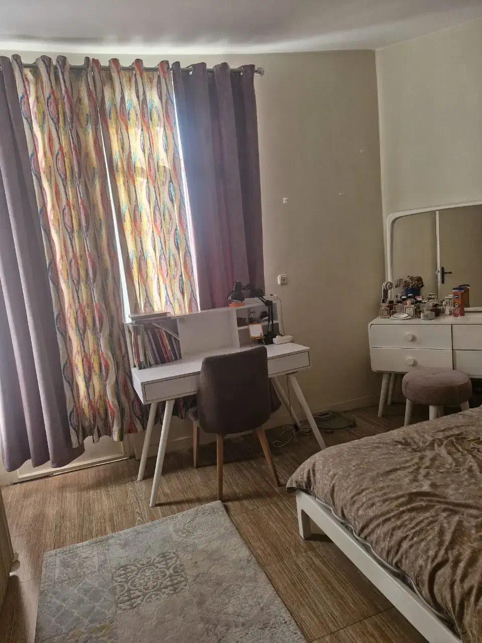 آپارتمان دو خوابه / رو به آفتاب