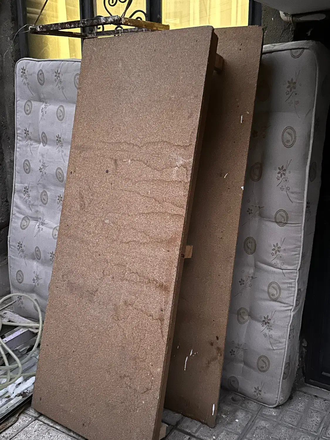 خوشخواب|تشک تختخواب|مشهد, چهارچشمه|دیوار