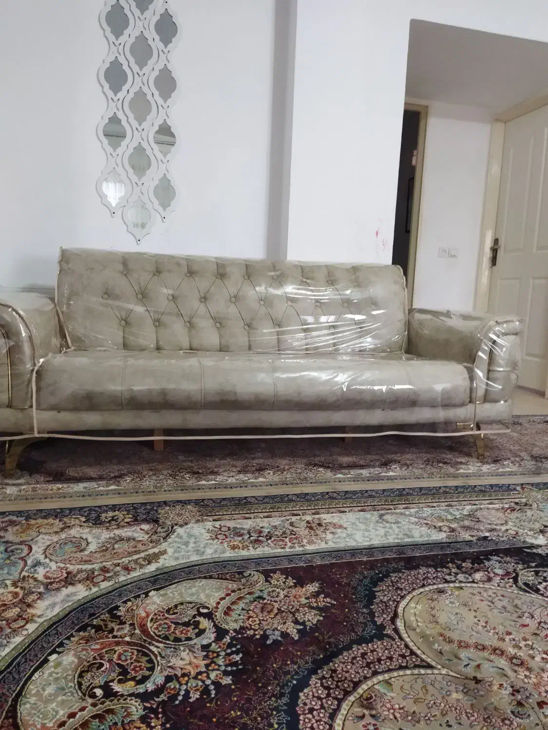 مبل|مبلمان خانگی و میز عسلی|سقز, |دیوار