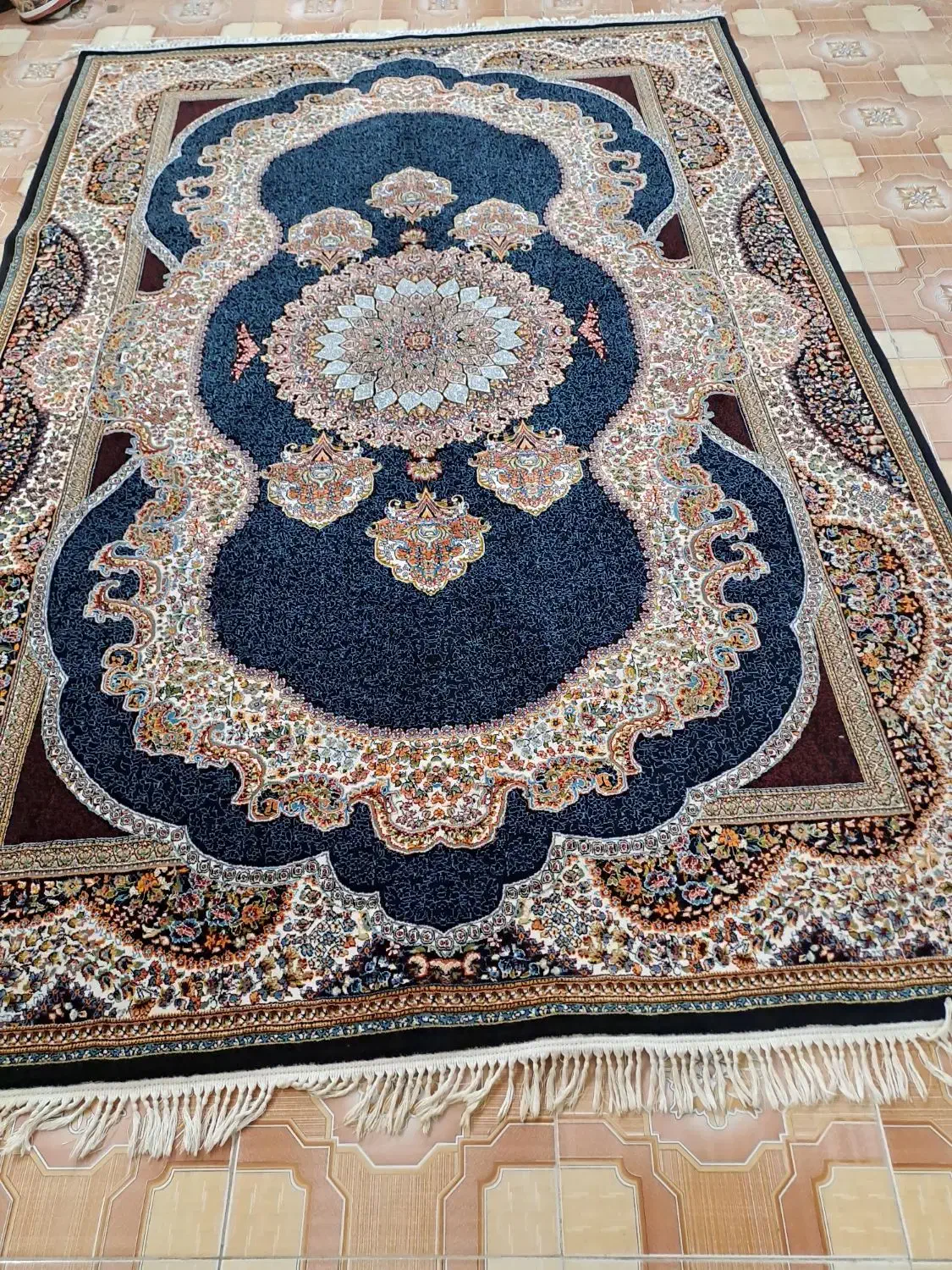 ۳تا ۶ متری ۷۰۰ شانه تراکم ۲۵۵۰|فرش|ورامین, شهرک مدرس|دیوار