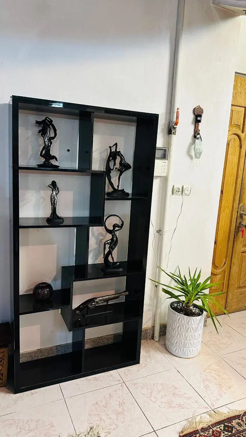 ویترین مدرن|بوفه، ویترین، کنسول|لردگان, |دیوار