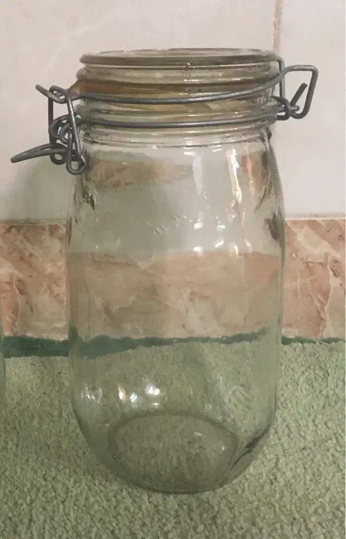 شیشه مربایی بزرگ|ظروف نگهدارنده، پلاستیکی، یکبارمصرف|کرمان, |دیوار