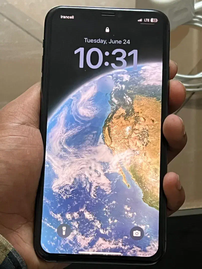 آیفون ۱۱ پرو مکس ۲۵۶ در حدنو|موبایل|قم, چهار مردان|دیوار