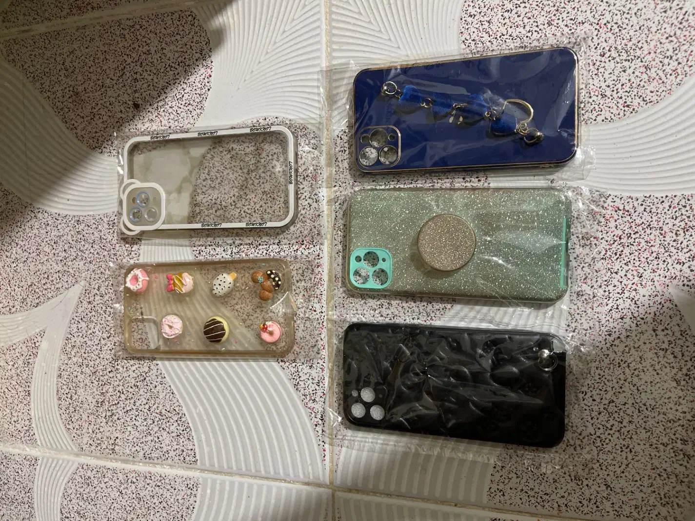 کاور|لوازم جانبی موبایل و تبلت|یاسوج, |دیوار