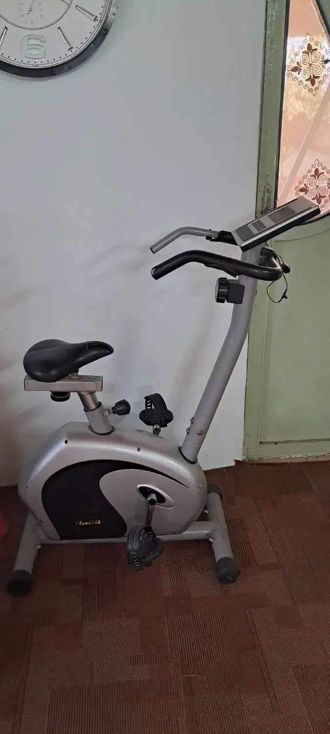 دوچرخه ثابت|تجهیزات ورزشی|نشتارود, |دیوار