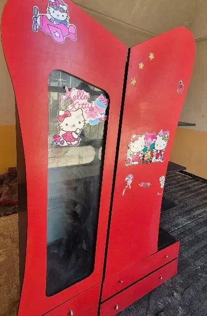 کمدکودک|اسباب و اثاث بچه|بردسیر, |دیوار