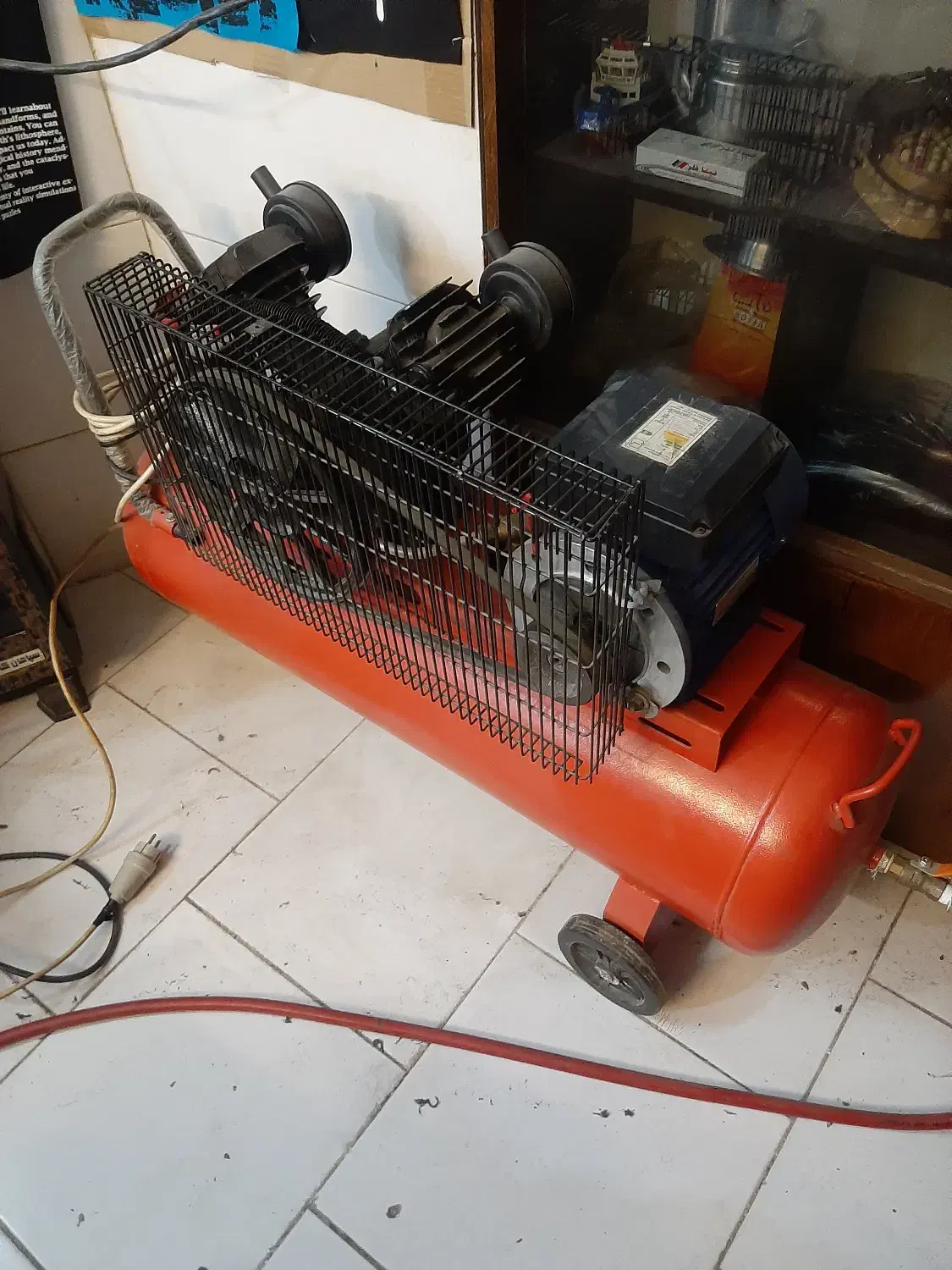 دستگاه پرس پنوماتیک|ماشین‌آلات صنعتی|کرج, شاهین‌ویلا|دیوار