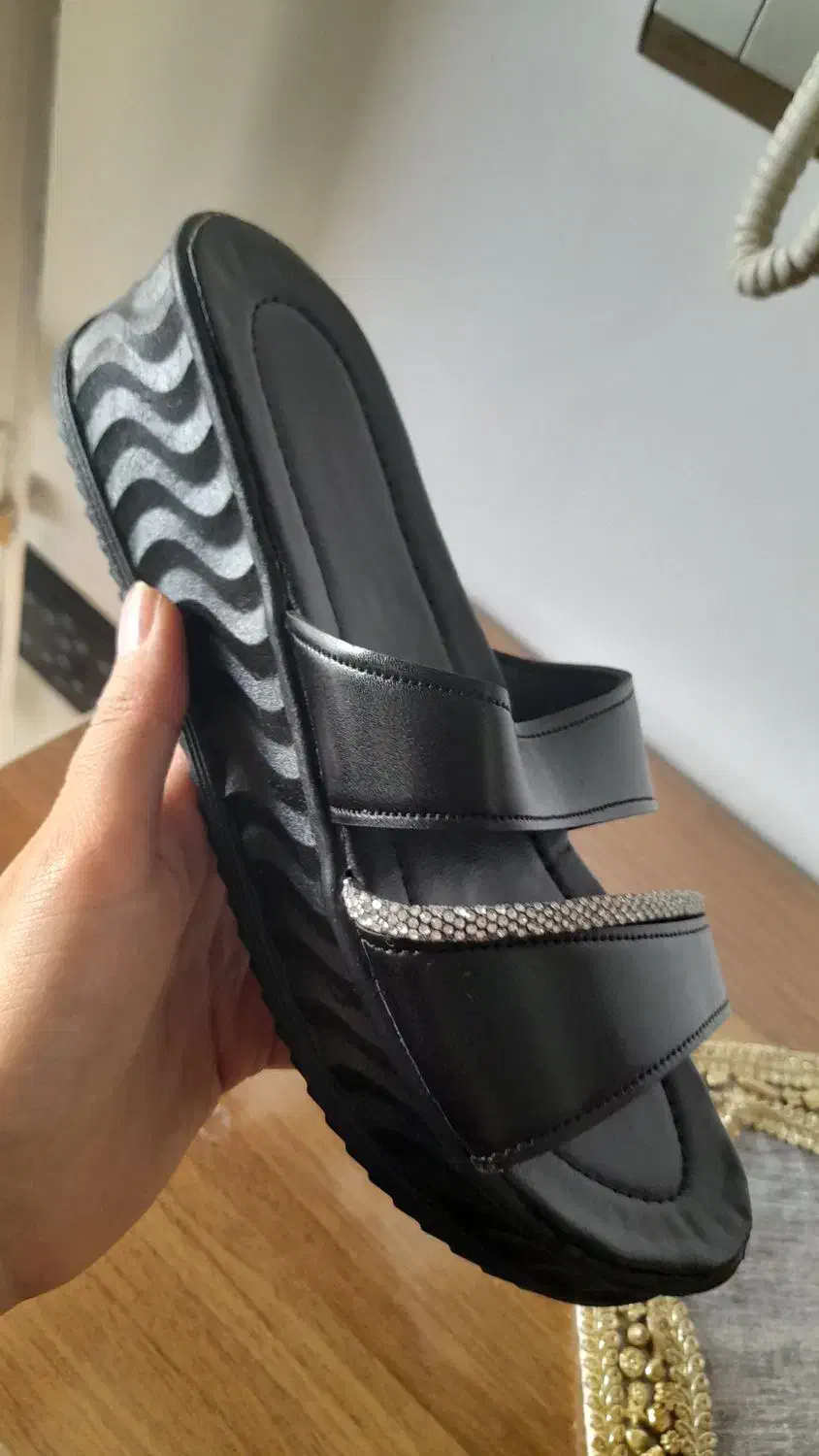 دمپایی۳۹ و ۳۸|کیف، کفش، کمربند|بروجرد, |دیوار