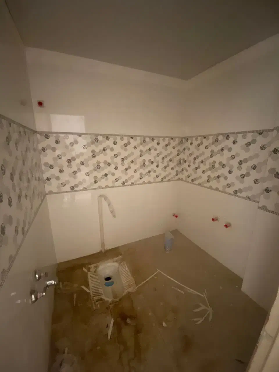 آپارتمان ۱۵۰ متری کلید نخورده|فروش آپارتمان|هشتگرد, هشتگرد قدیم|دیوار