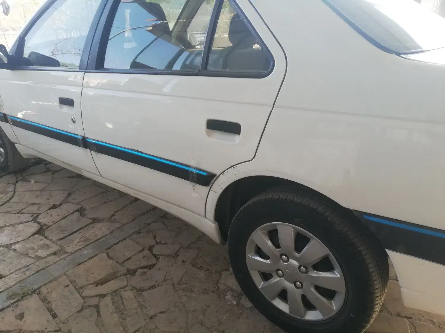 اس ال ایکس|خودرو سواری و وانت|نجفآباد, ۲۲ بهمن|دیوار