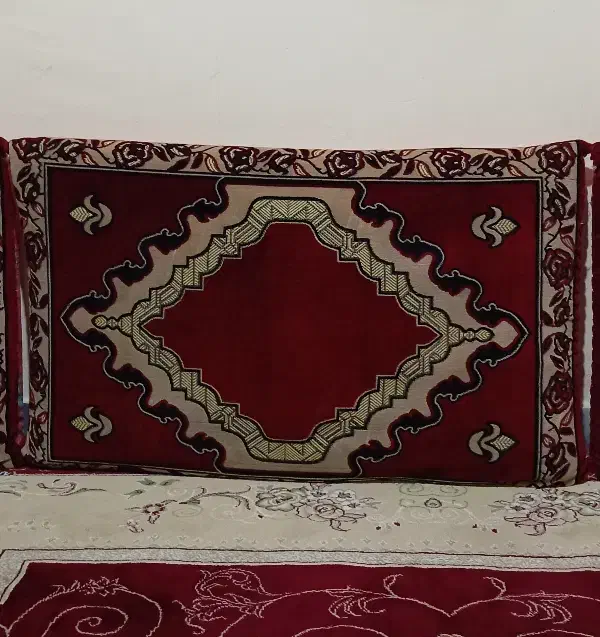 پشتی|پشتی|نهاوند, |دیوار