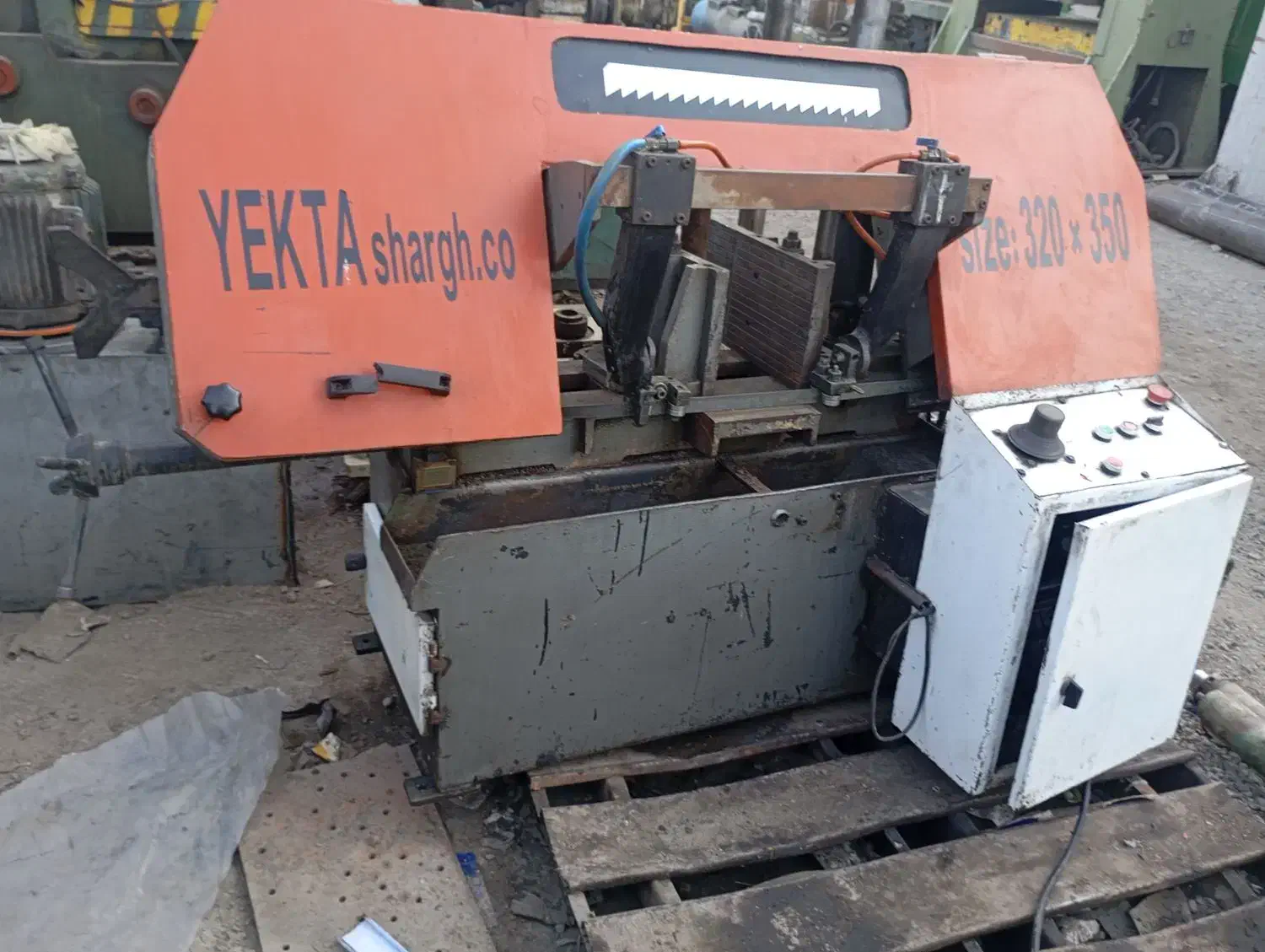فروش اره نواری تراش پرس سیفرم خم کن گیربکس پمپ باد|ماشین‌آلات صنعتی|مشهد, رباط طرق|دیوار