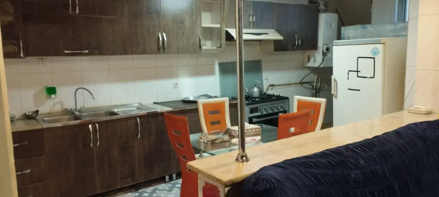 منزل مبله|اجارهٔ کوتاه‌مدت آپارتمان و سوئیت|شیراز, زیباشهر|دیوار