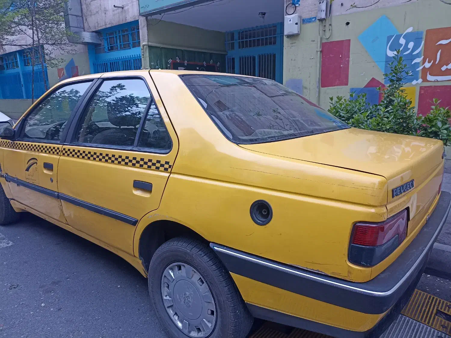 پژو 405 GLX - دوگانه سوز CNG، مدل ۱۳۹۶|خودرو سواری و وانت|تهران, ابوذر|دیوار