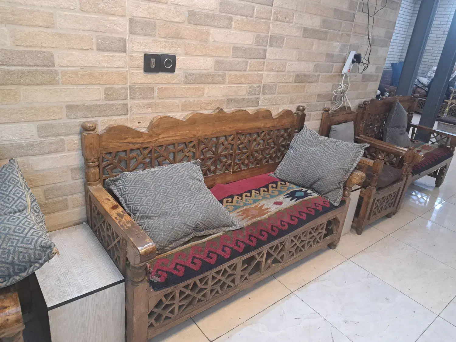 تخت سنتی|مبلمان خانگی و میز عسلی|تهران, کیانشهر|دیوار
