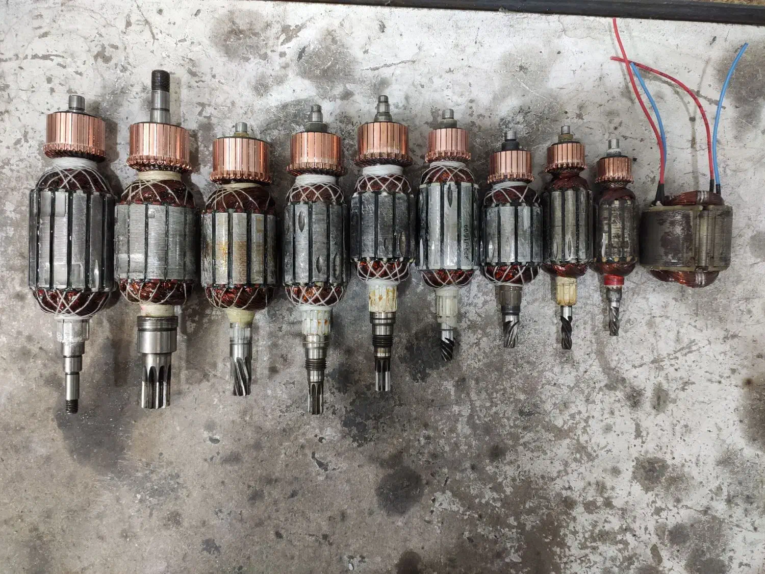 سیم پیچی انواع ارمیچر و بالشتک|خدمات پیشه و مهارت|قم, نوبهار|دیوار