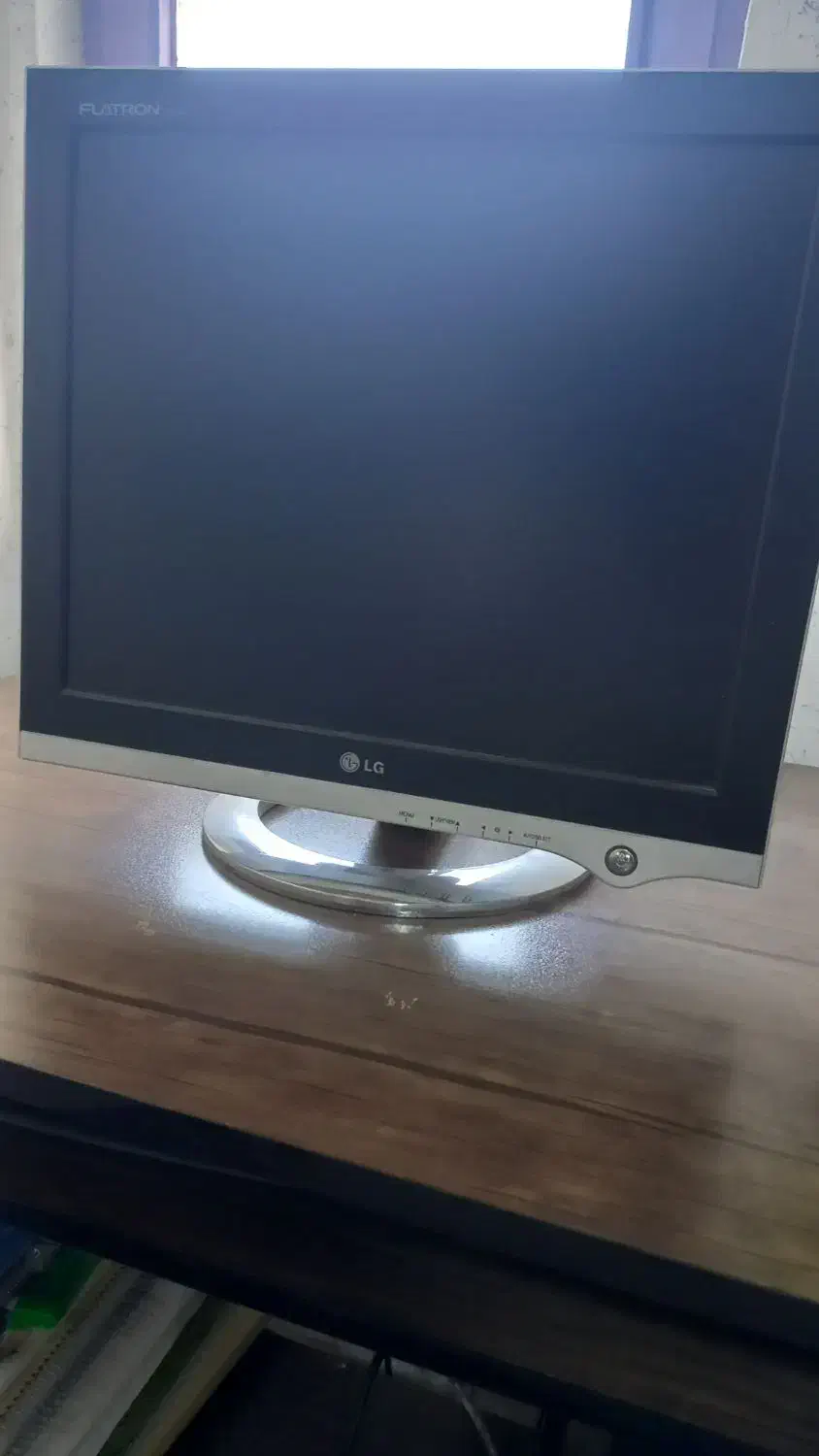 کامپیوتر|رایانه رومیزی|شیراز, منطقه هوایی شهید دوران|دیوار