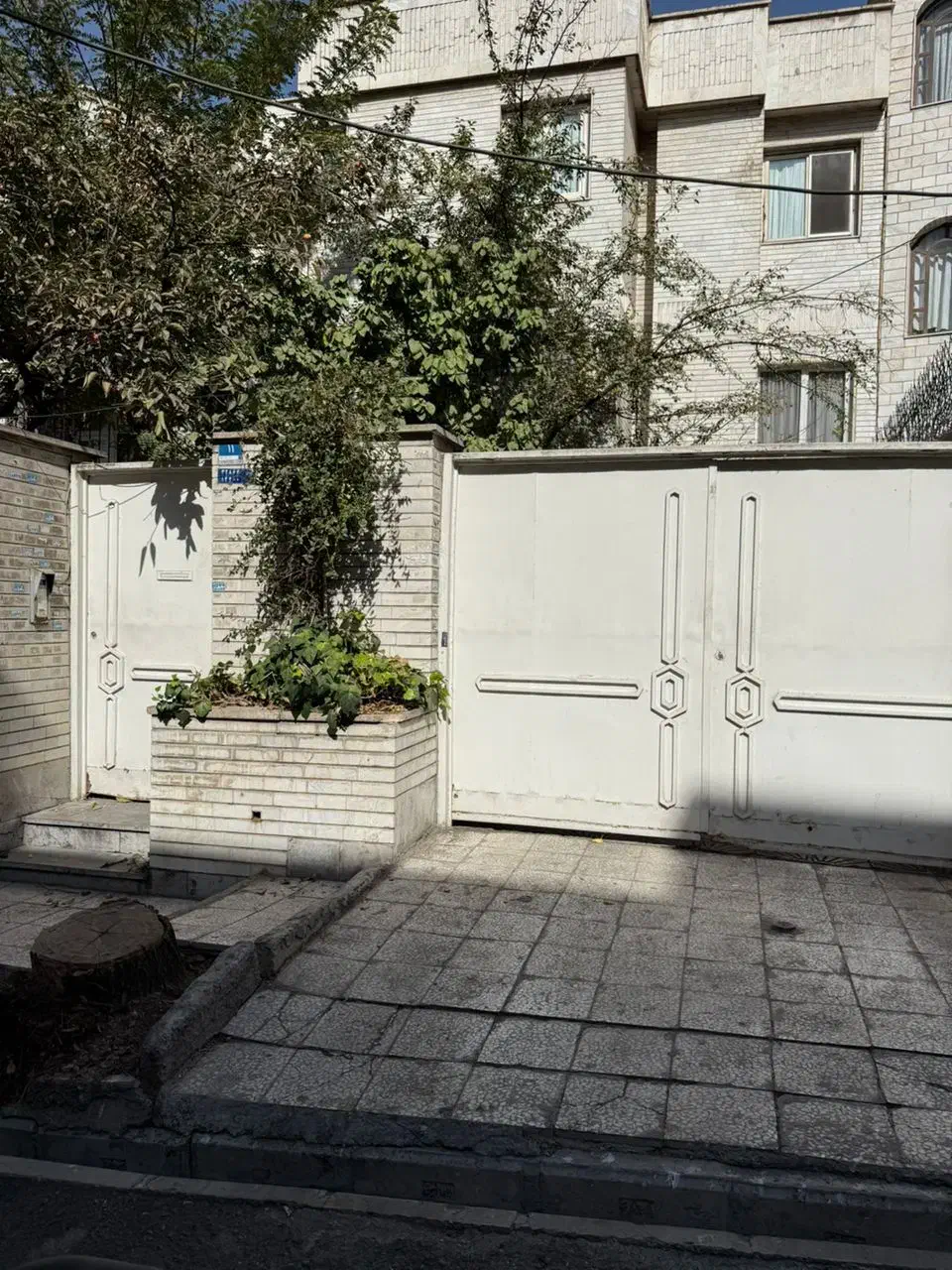 ستارخان ۱۵۰متر بر۶ گذر۸ سه طبقه بنا مستقل|فروش زمین و ملک کلنگی|تهران, دریاننو|دیوار