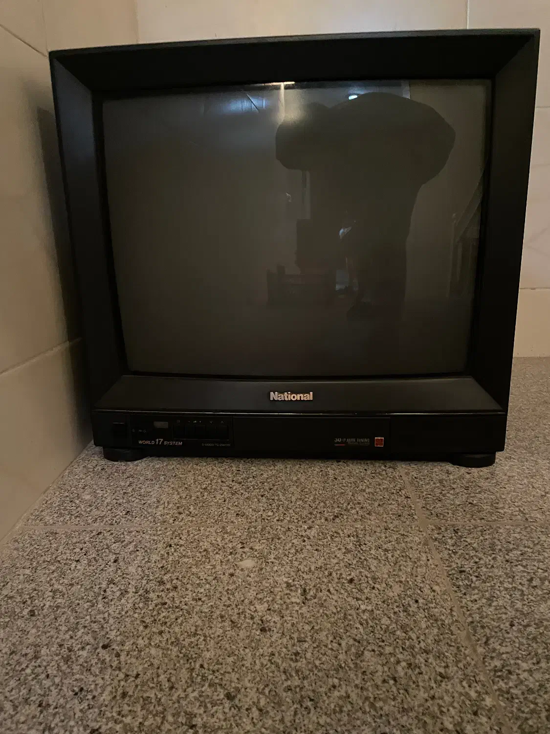 تلویزیون|تلویزیون و پروژکتور|اصفهان, سیچان|دیوار