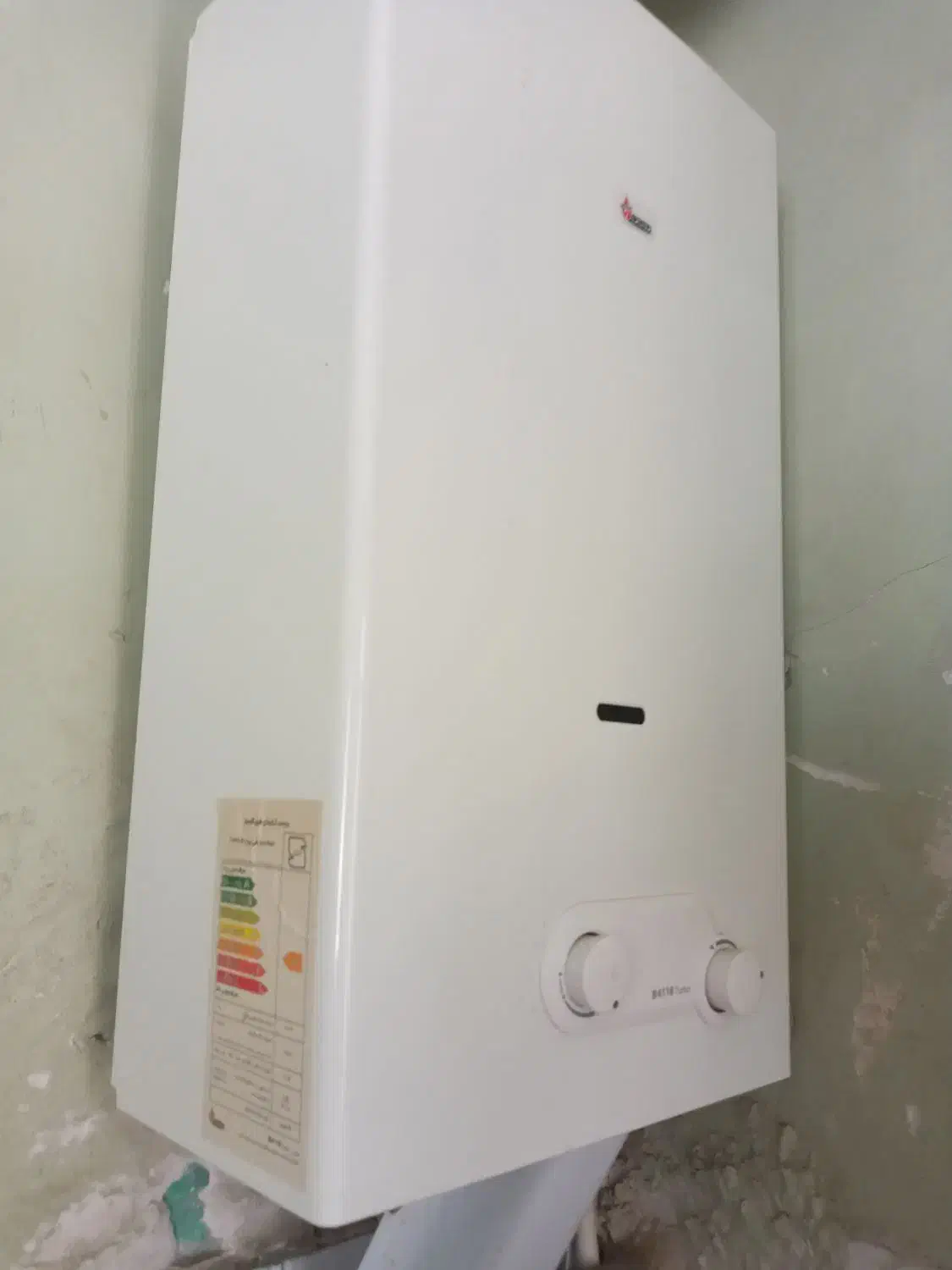 تعمیر آبگرمکن و لوله کشی ساختمان|خدمات پیشه و مهارت|اسدآباد, |دیوار