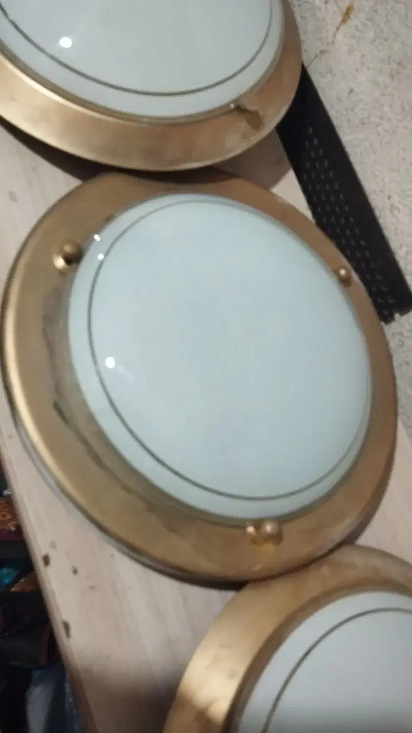 سه تا چراغ لامپ سقفی کلید و لامپ هالوژن|مصالح و تجهیزات ساختمان|تهران, دروس|دیوار