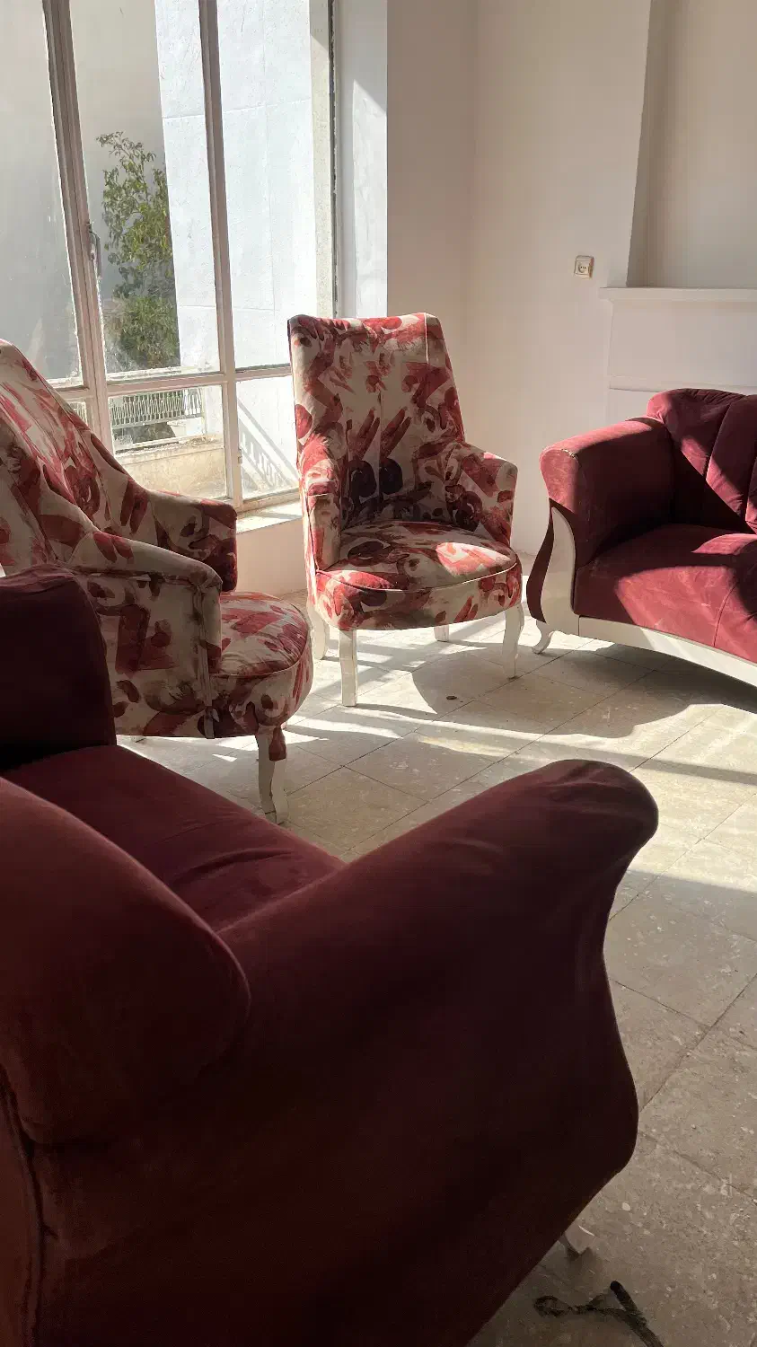 مبلمان هفت نفره|مبلمان خانگی و میز عسلی|شیراز, میرزاکوچک خان|دیوار