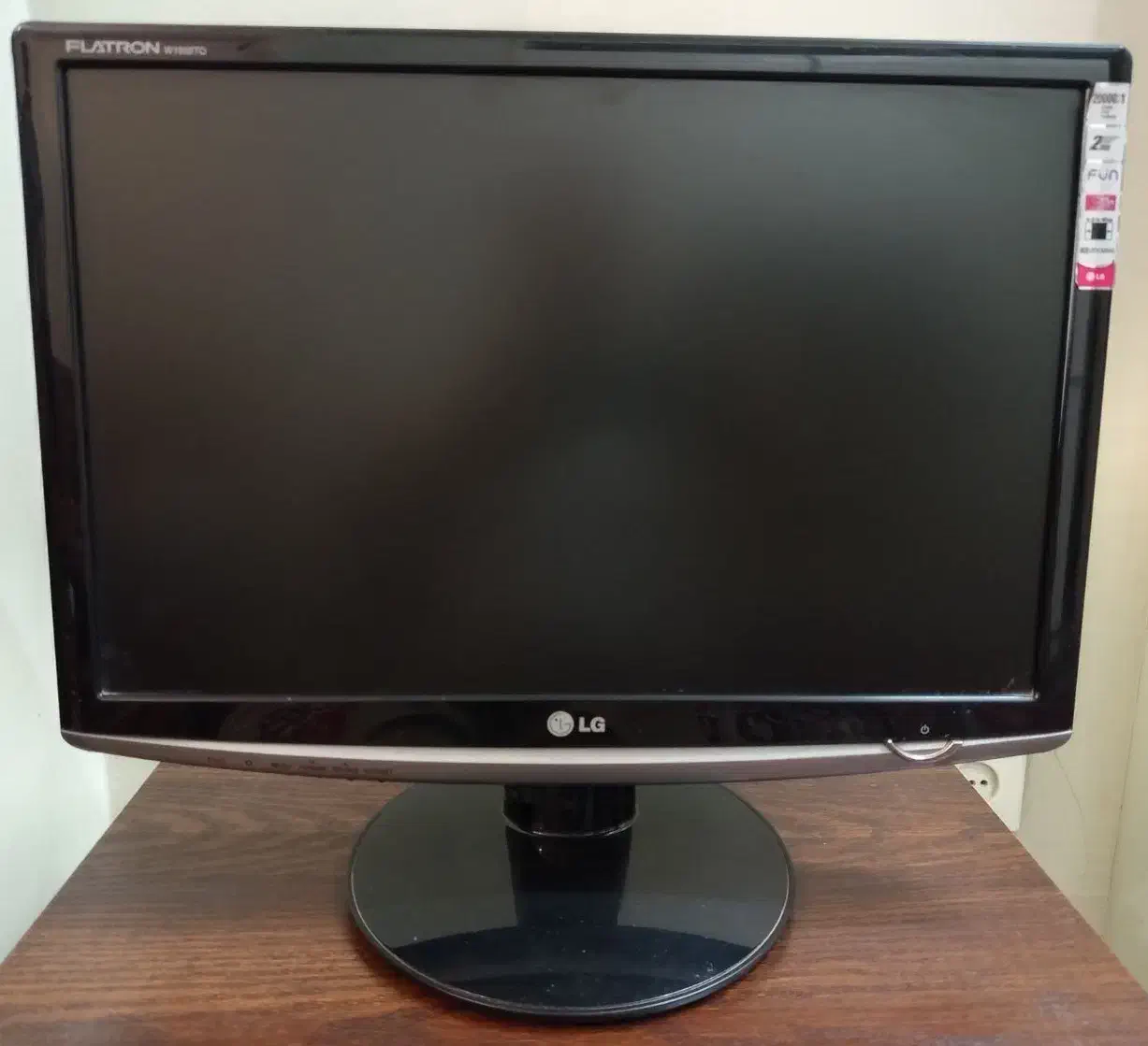 مانیتور ال جی ۱۹ اینچ ال سی دی|قطعات و لوازم جانبی رایانه|اصفهان, سرتاوه|دیوار