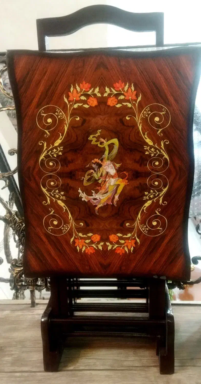 جلو مبلی چمدانی در مدلها و رنگهای متنوع|مبلمان خانگی و میز عسلی|تبریز, |دیوار