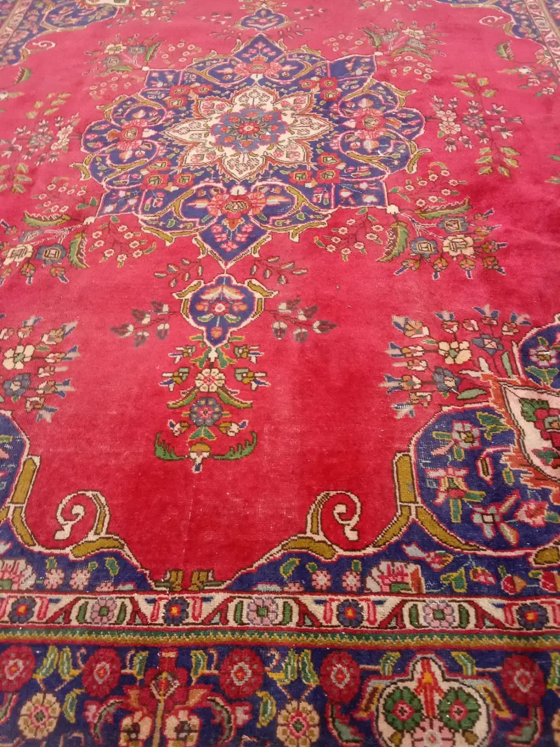 فرش دستباف|فرش|بناب, |دیوار