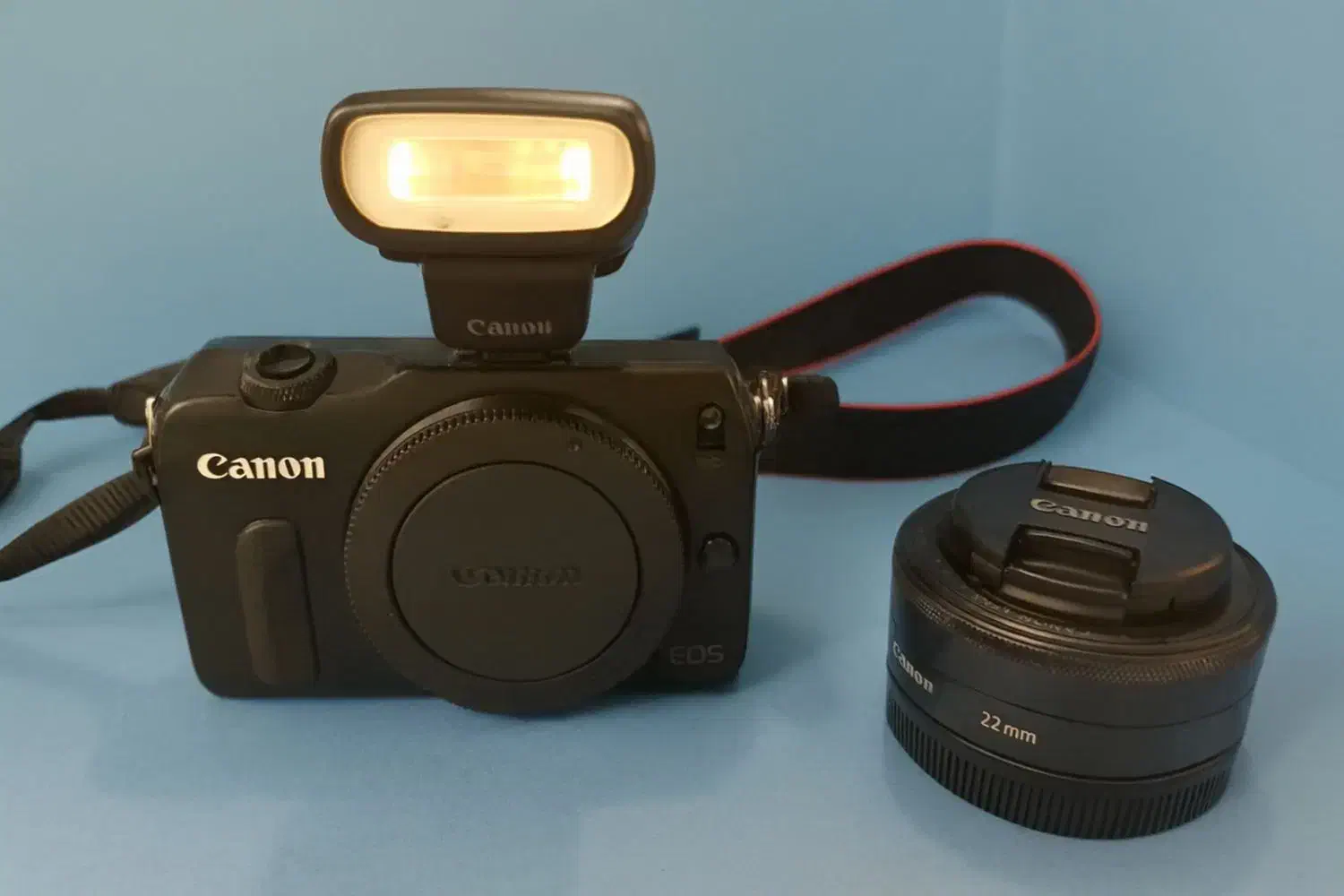 دوربین کنان مدل EOS M عکس و فیلم برداری دانشجویی|دوربین عکاسی و فیلم‌برداری|اسلام‌شهر, شهرک احمدیه|دیوار