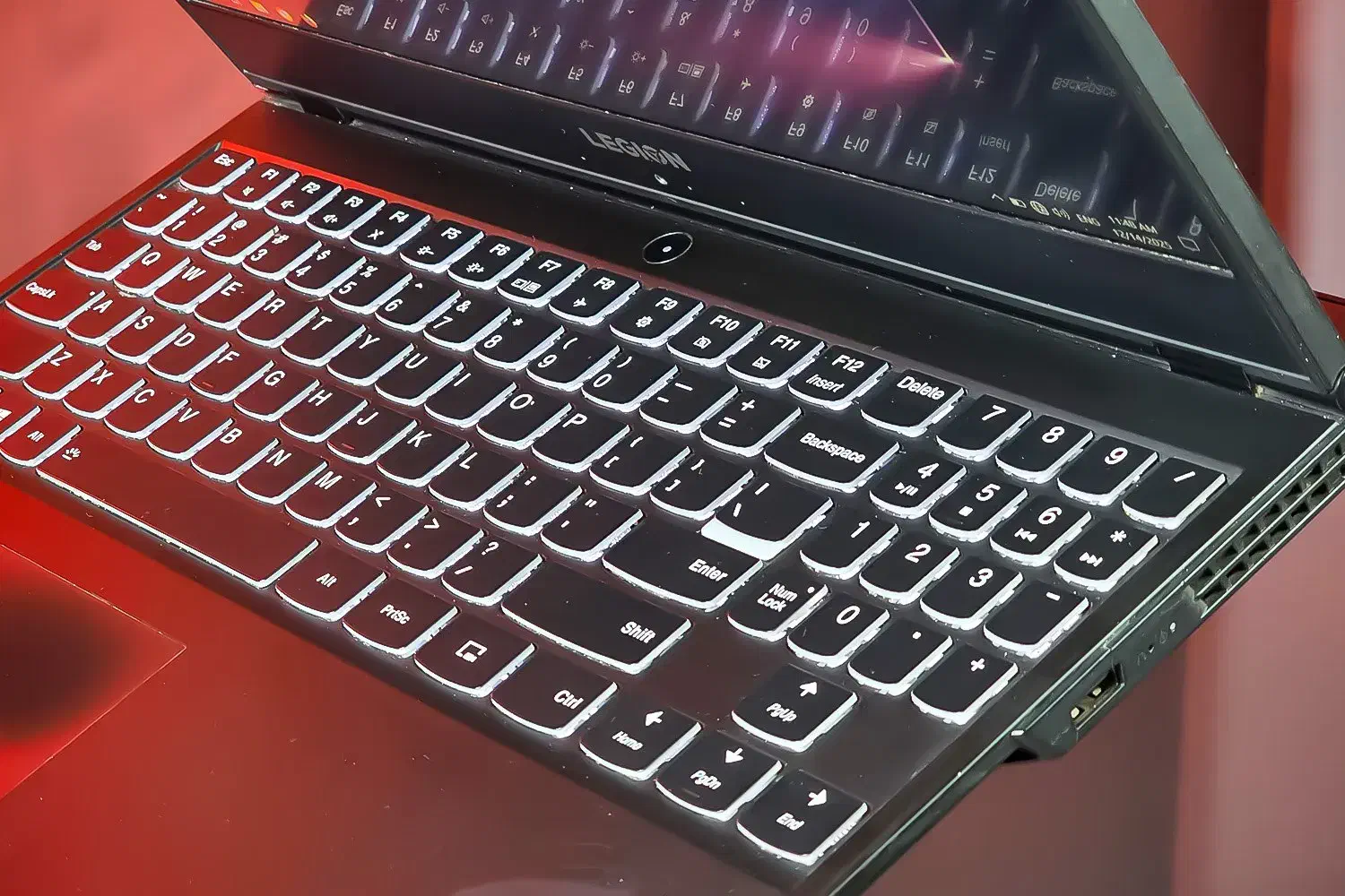 لپ تاپ گیمینگ لنوو LENOVO LEGION مناسب گیم و طراحی|رایانه همراه|یزد, |دیوار