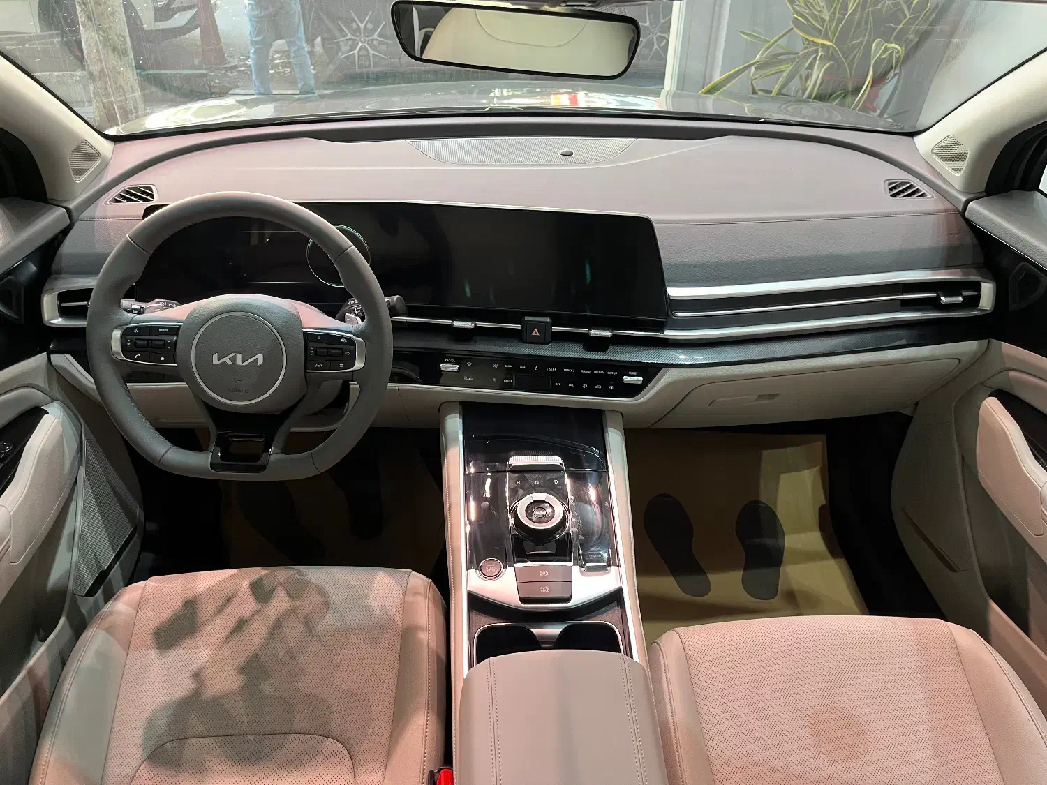 کیا اسپورتیج لانگ مدل ۲۰۲۵|خودرو سواری و وانت|تهران, سهروردی|دیوار