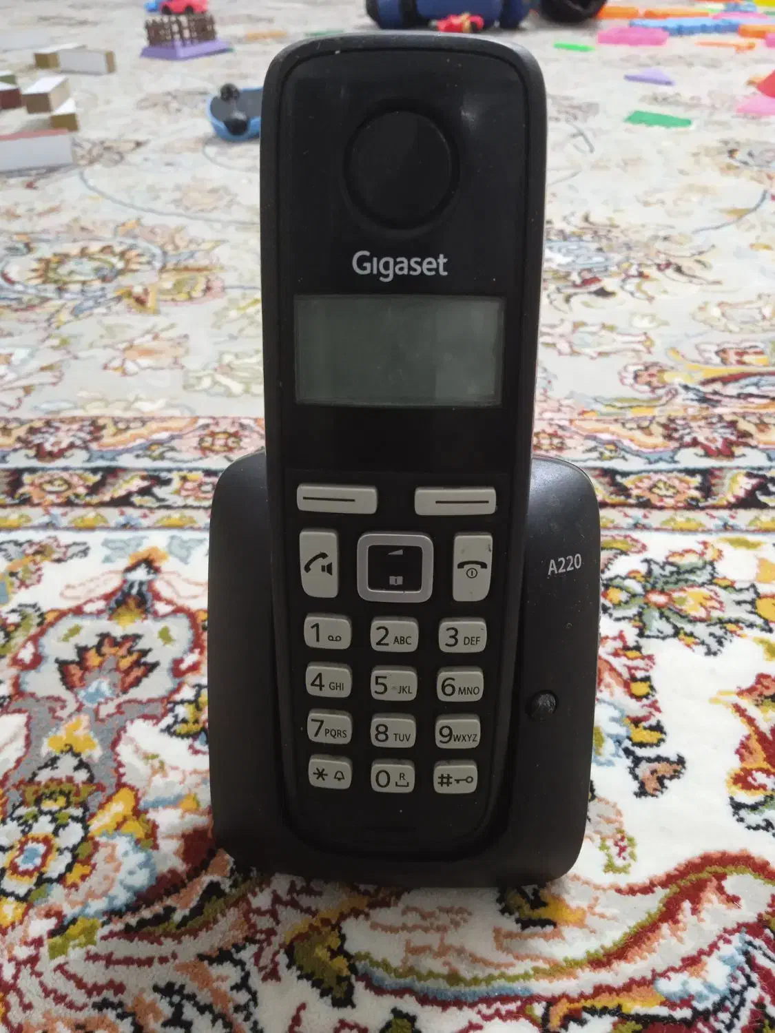 گوشی سیار Gigasetآلمانی در حد نو|تلفن رومیزی|قم, دانش|دیوار