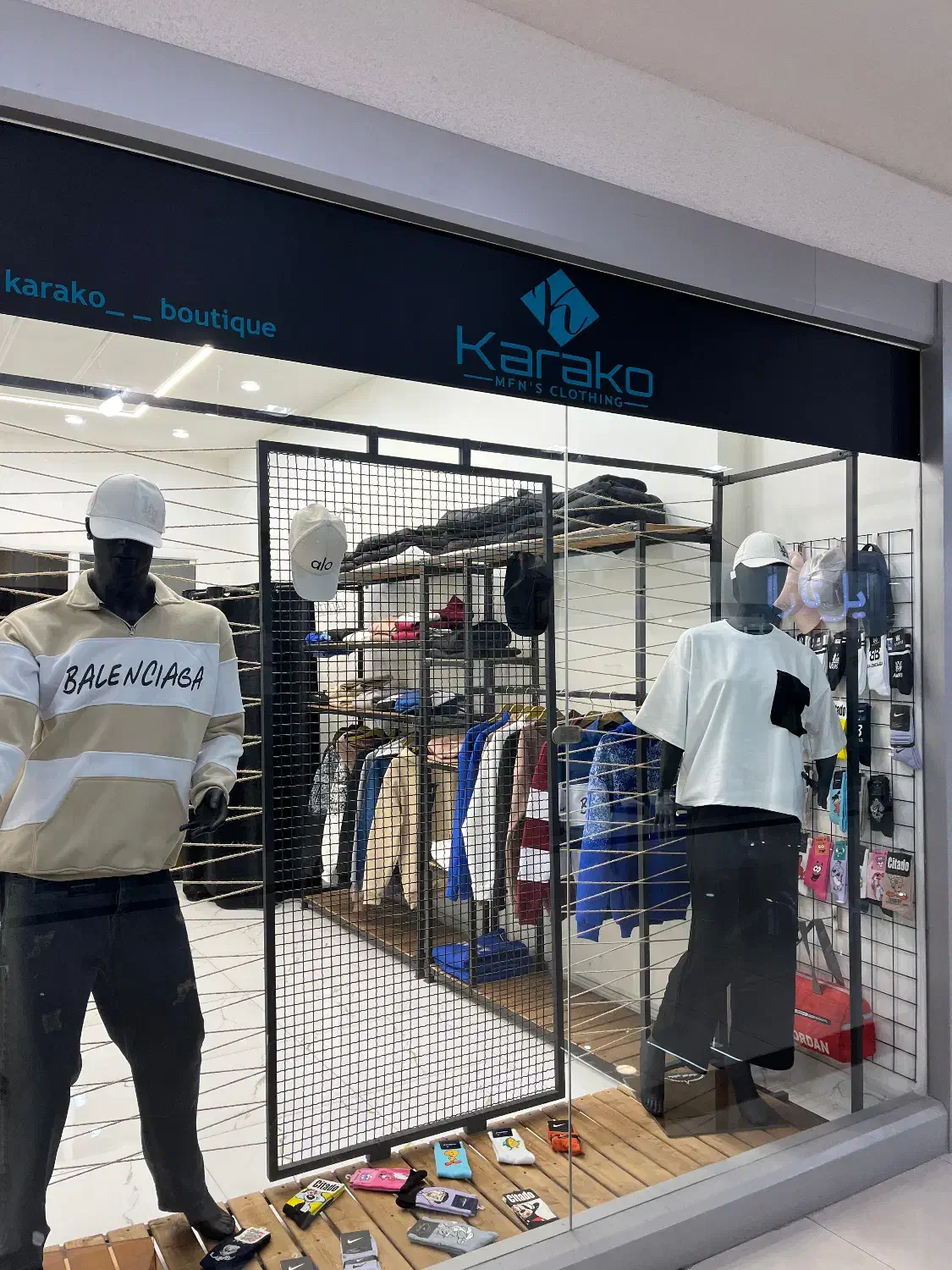 فروش دکور|فروشگاه و مغازه|صدرا-فارس, فاز ۱|دیوار