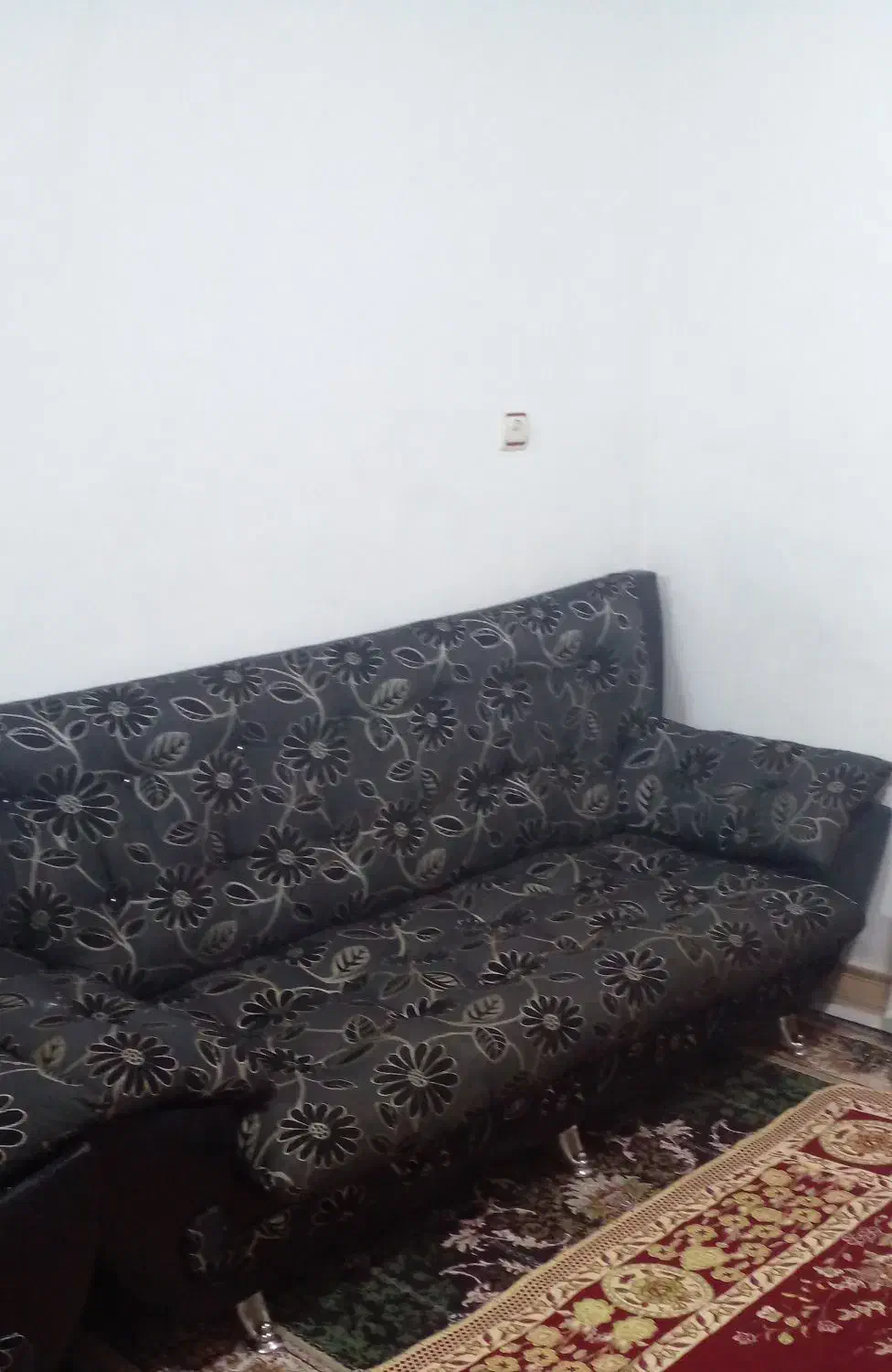 مبل هفت نفره کاملا سالم|مبلمان خانگی و میز عسلی|آستانه اشرفیه, |دیوار