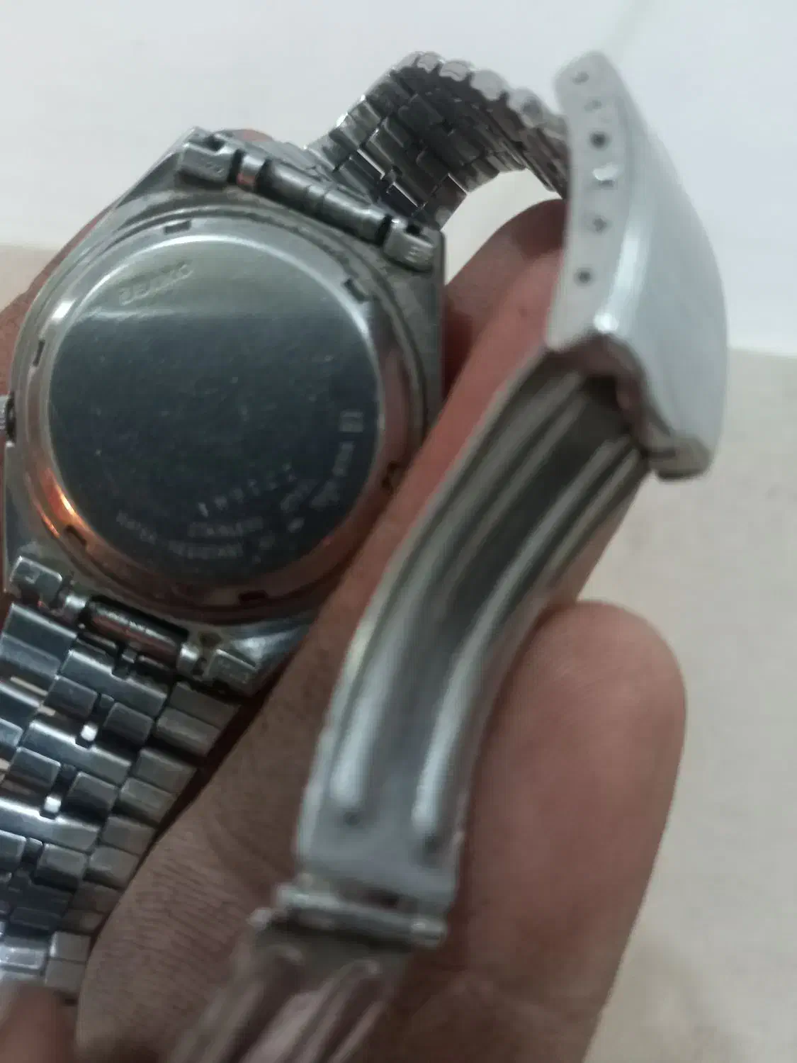 ساعت سیکو ۵|ساعت|سبزوار, هویزه|دیوار