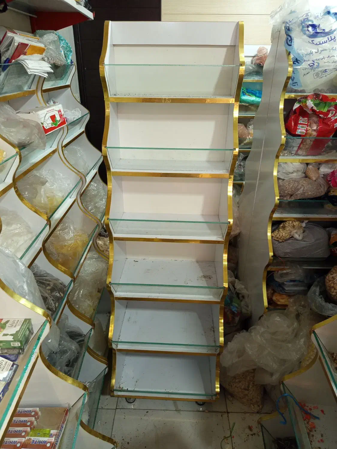 قفسه آبشاری ۶ طبقه کازرون|فعالیت داوطلبانه|کازرون, |دیوار