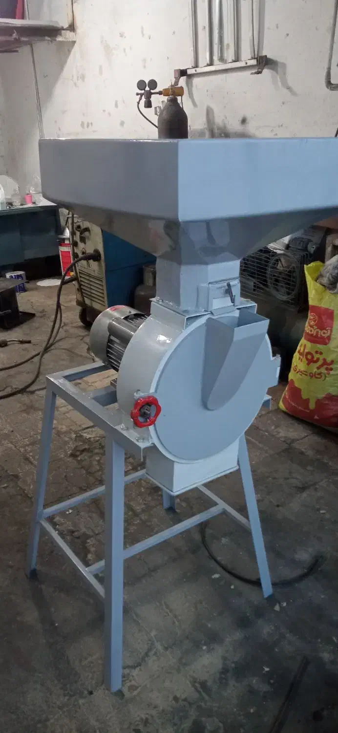 آسیاب|خردکن، آسیاب، غذاساز|سبزوار, هفت تیر|دیوار