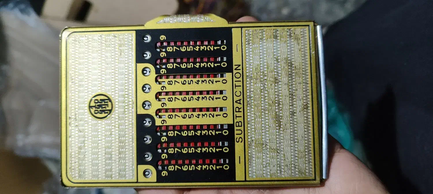 ماشین حساب مکانیکی خیلی قدیمی|کلکسیون اشیاء عتیقه|تهران, خاوران|دیوار