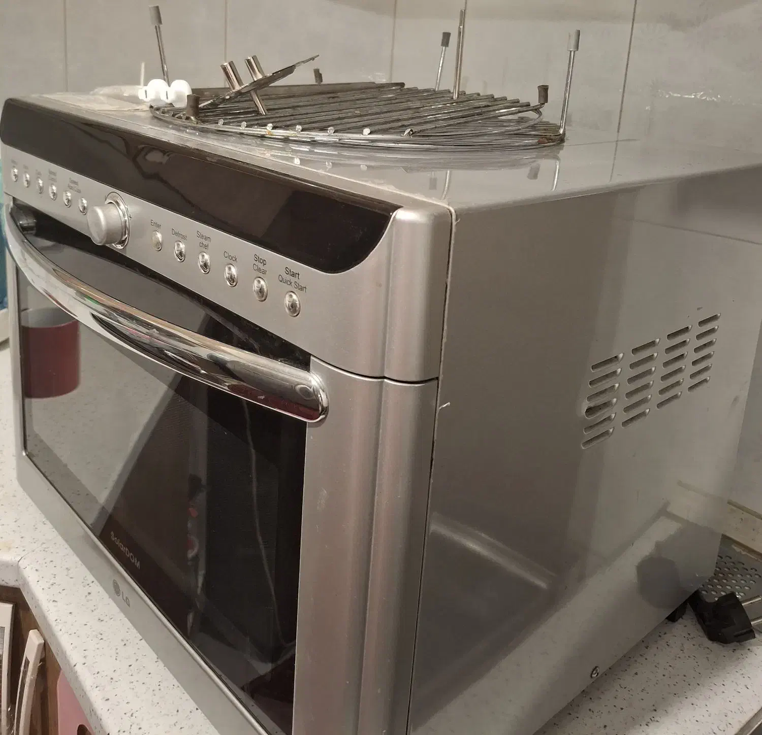 ماکروفر الجی سولاردوم اصل کره|اجاق گاز و لوازم برقی پخت‌وپز|تبریز, |دیوار