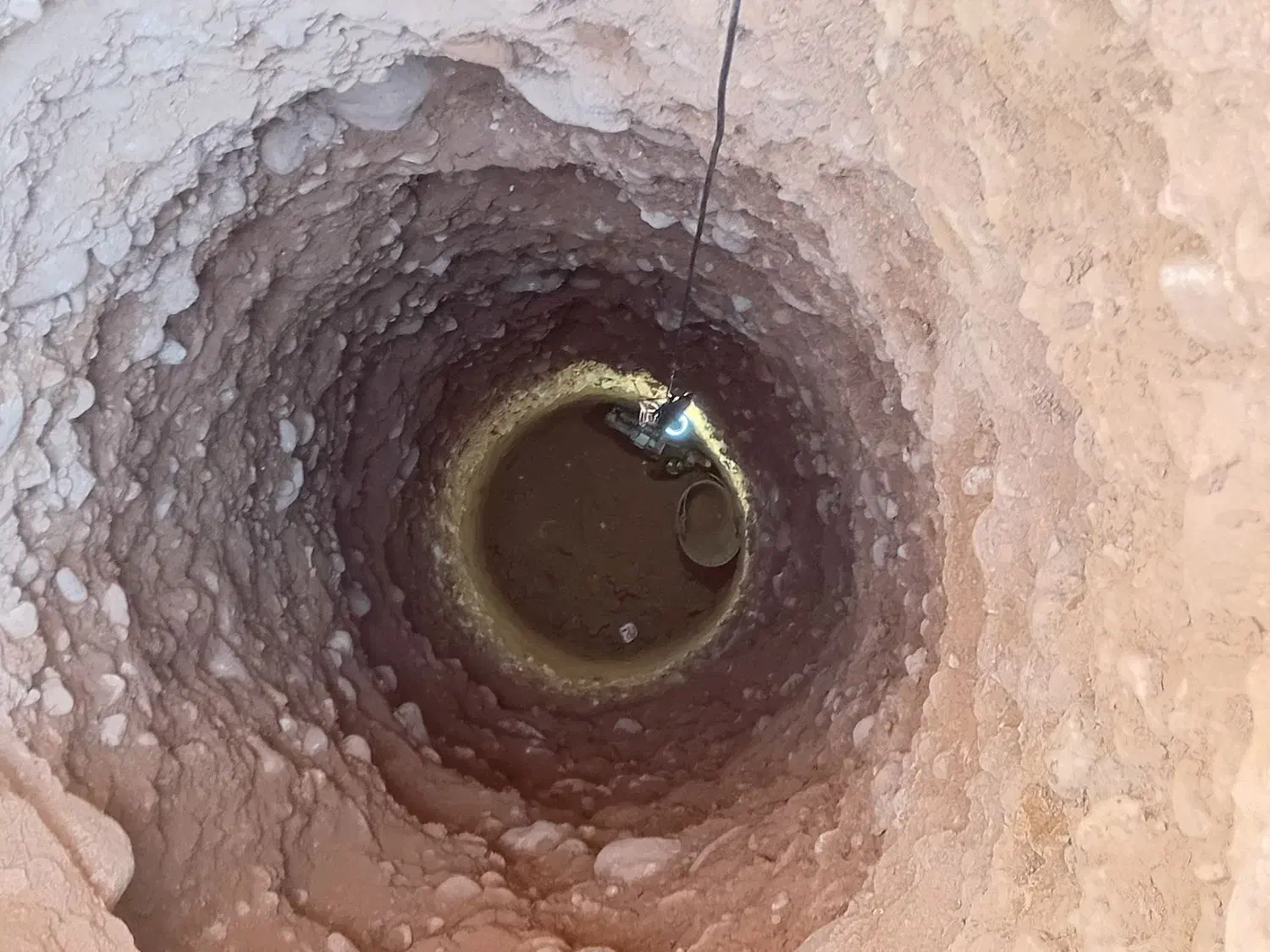 چاه کن وبنایی|خدمات پیشه و مهارت|بجنورد, |دیوار