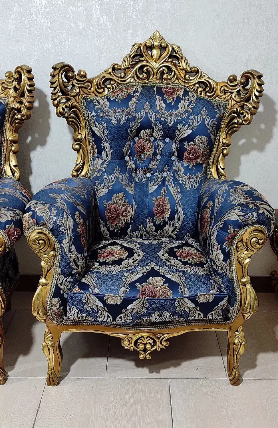 مبل هفت نفره همراه کنار مبلی|مبلمان خانگی و میز عسلی|نسیم‌شهر, |دیوار