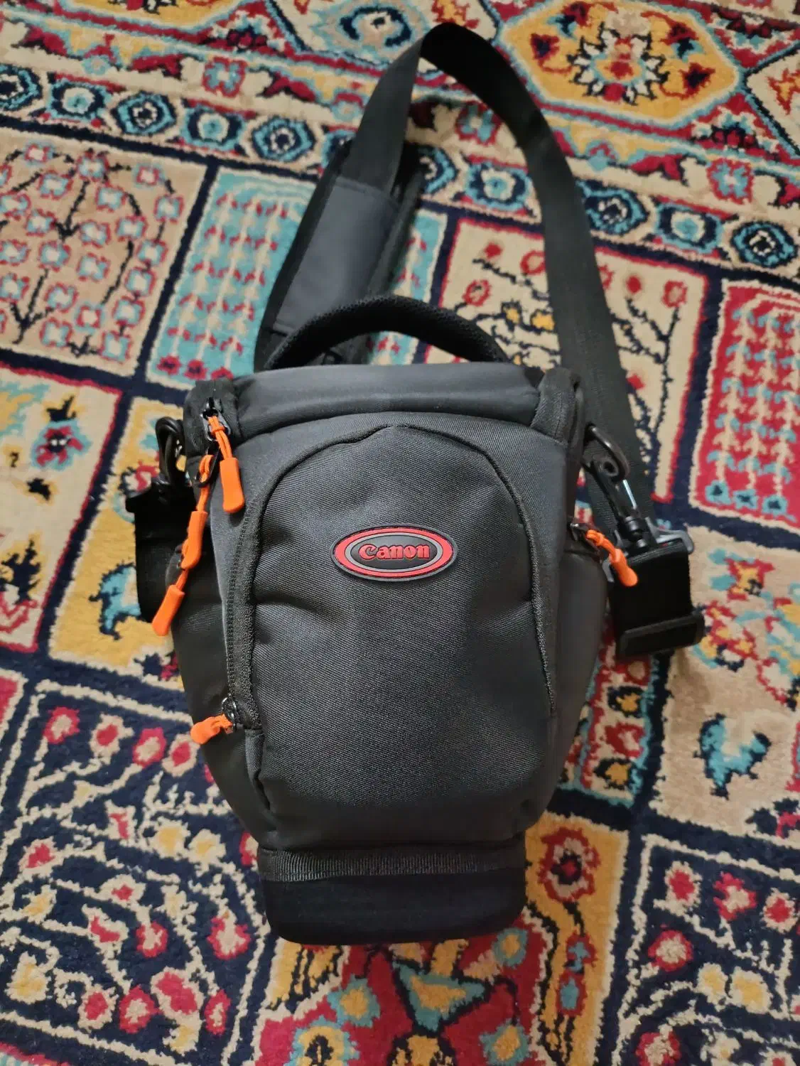دوربین عکاسی و فیلمبرداری canon 4000D EOS|دوربین عکاسی و فیلم‌برداری|تهران, سلسبیل شمالی|دیوار