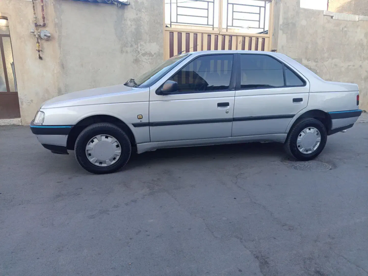 پژو 405|خودرو سواری و وانت|کوهدشت, |دیوار