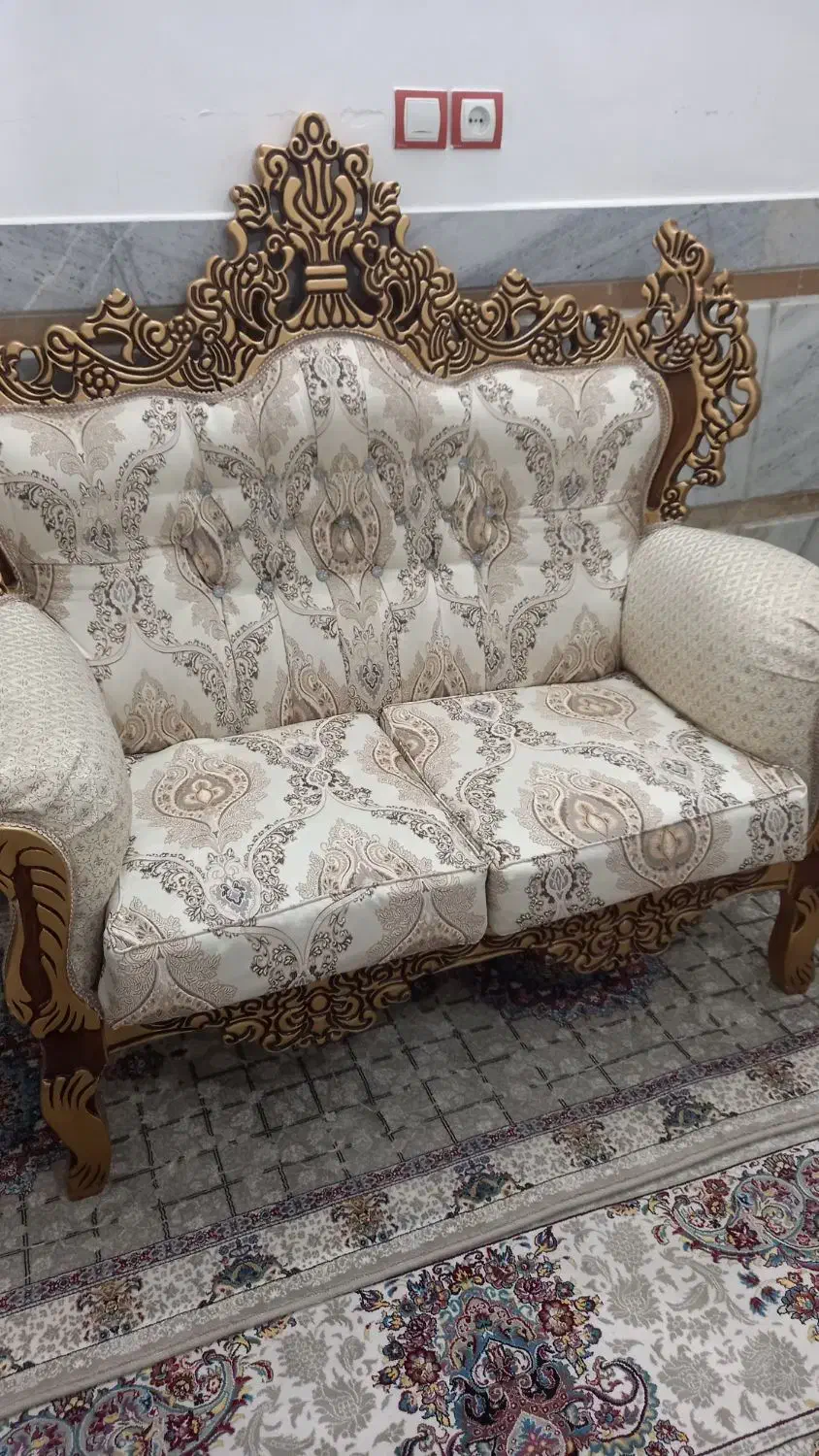 مبل سلطنتی ۷نفره درحد نو|مبلمان خانگی و میز عسلی|زاهدان, |دیوار