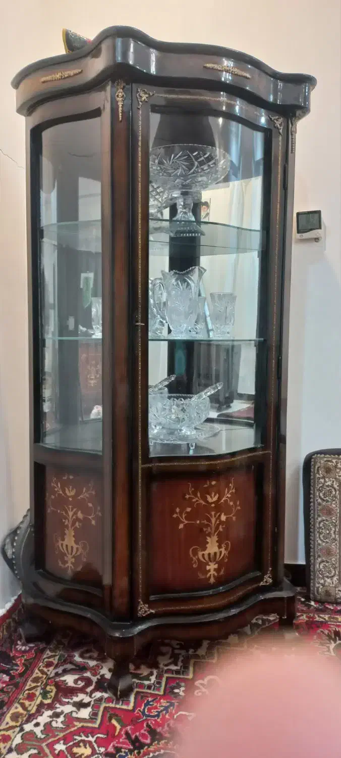 ویترین بوفه|بوفه، ویترین، کنسول|املش, |دیوار