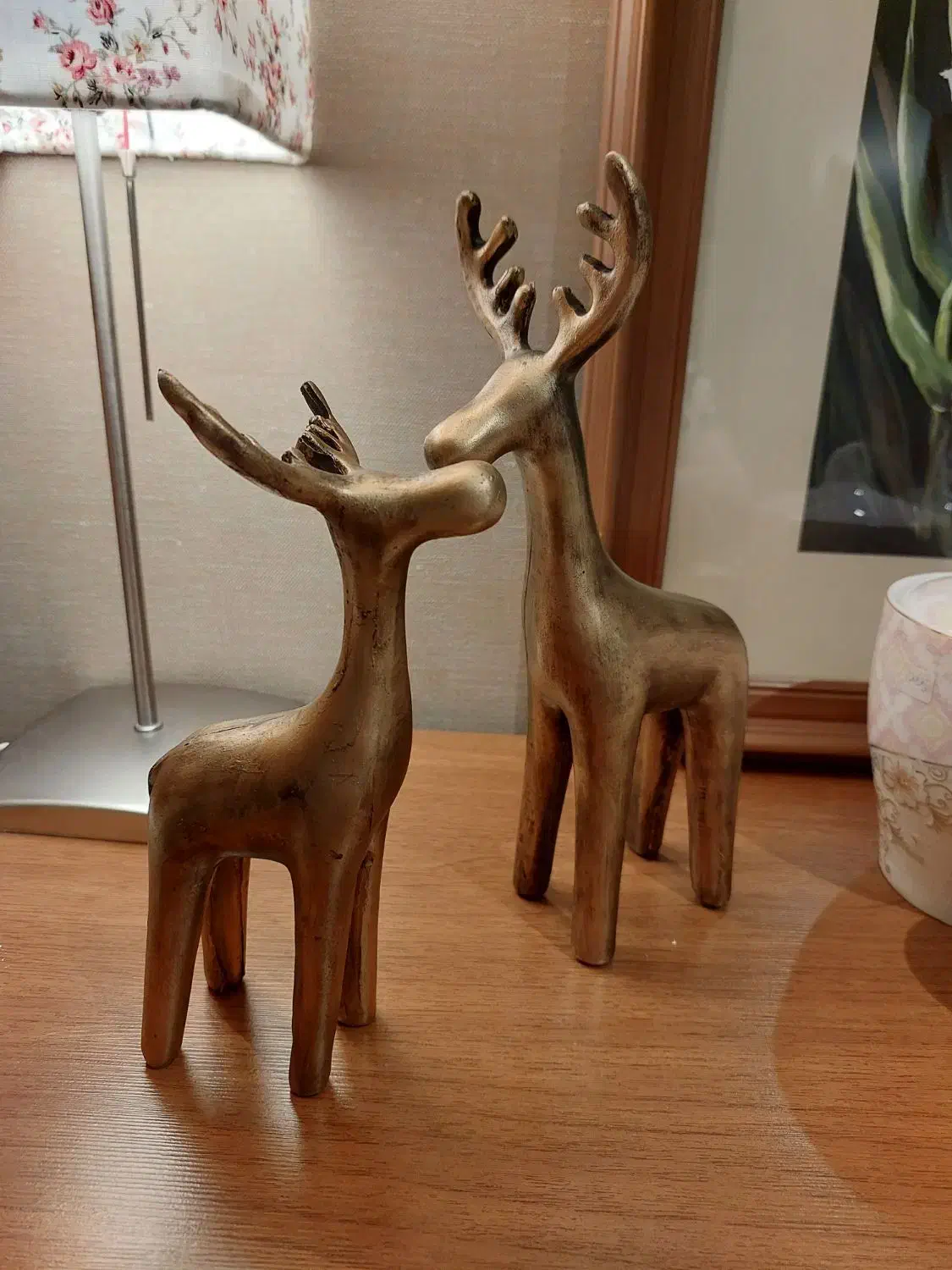 مجسمه|مجسمه، تندیس، ماکت|گرگان, |دیوار