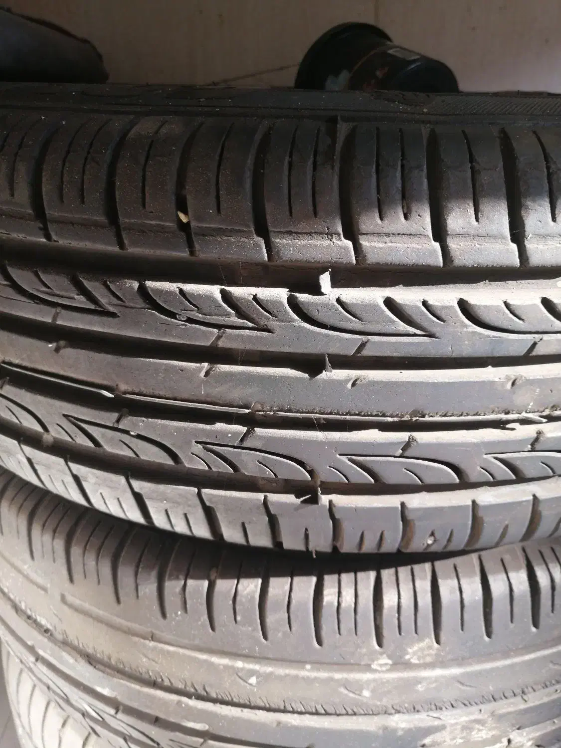 لاستیک و رینگ در حد نو|قطعات یدکی و لوازم جانبی|قم, شاه ابراهیم|دیوار