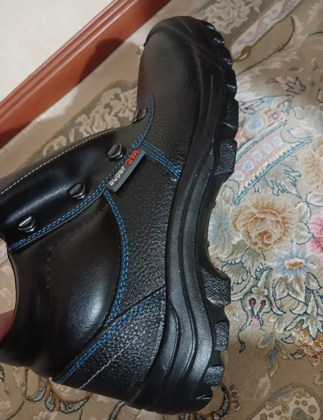 کفش ایمنی|کیف، کفش، کمربند|مشکین‌دشت, |دیوار